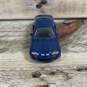 MotorMax (6003) BMW 328C Car 1/64 Diecast Metalflake Blue 2 Door Coupe Vehicle